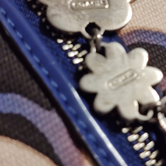 Coach Blue and Cream Floral Crossbody Bag - Picture 7 of 8